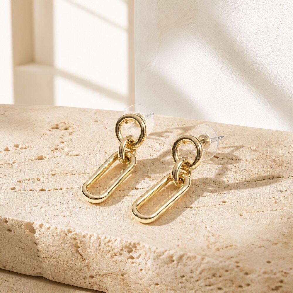 The Reese Link — Sleek Vintage Lightweight Geometric Rectangle Chain Earrings